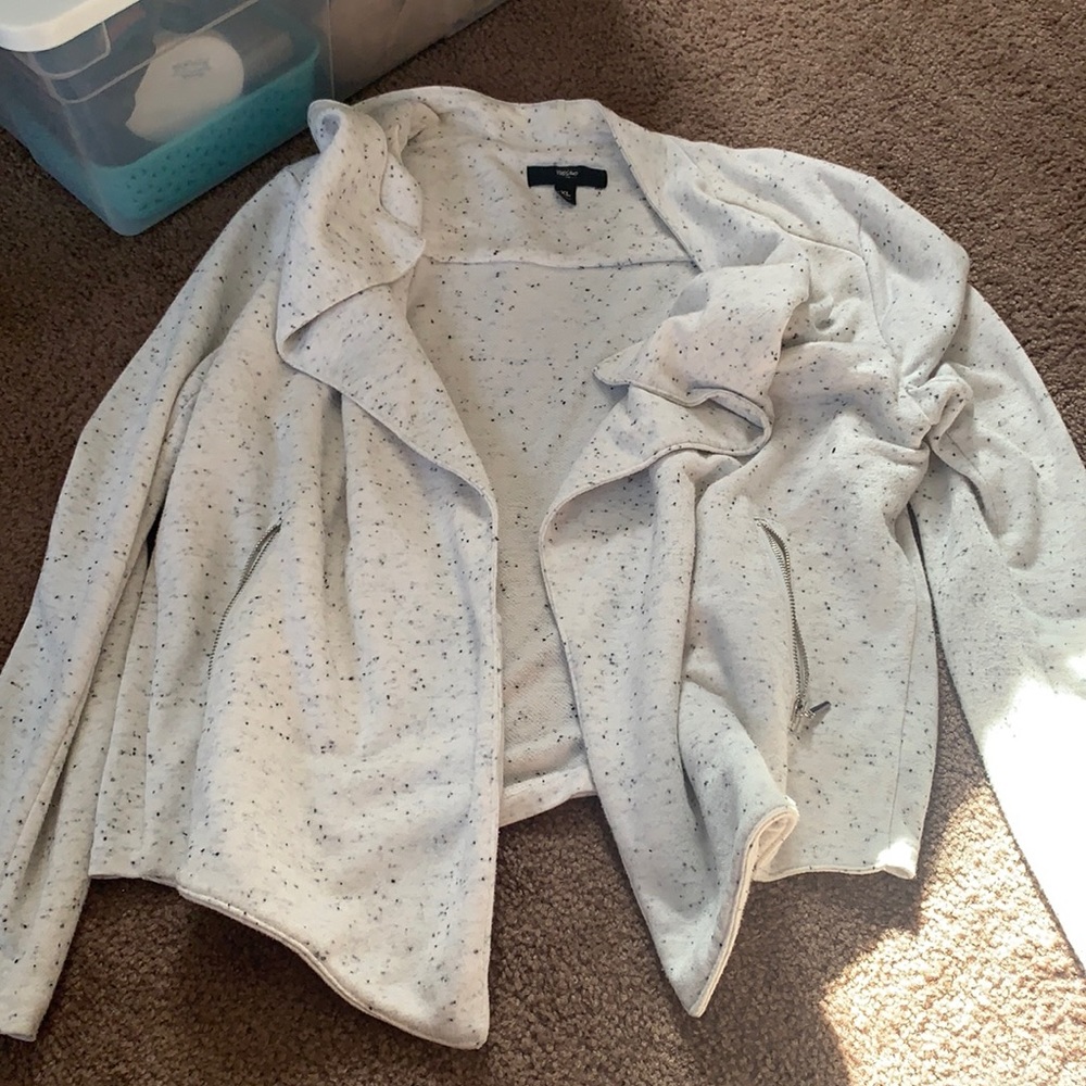Mossimo handkerchief style jacket.